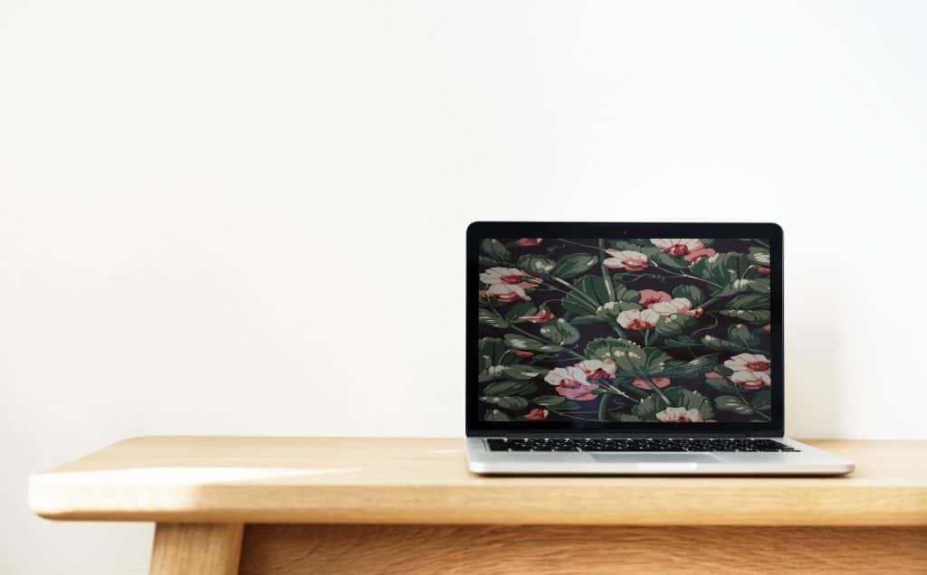 Sloww Digital Declutter