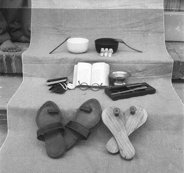Sloww Gandhi Simple Living Possessions Reddit