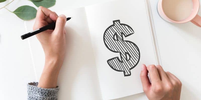 Sloww Average American Money Spending