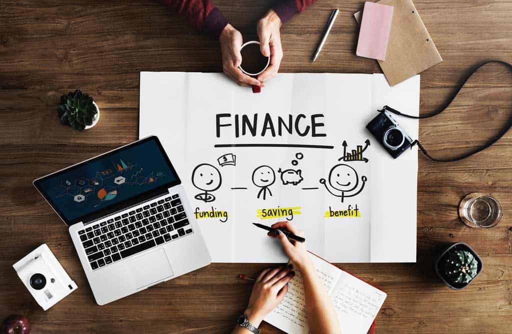 Sloww Personal Finance Annual Money Spending Expenses Comparison